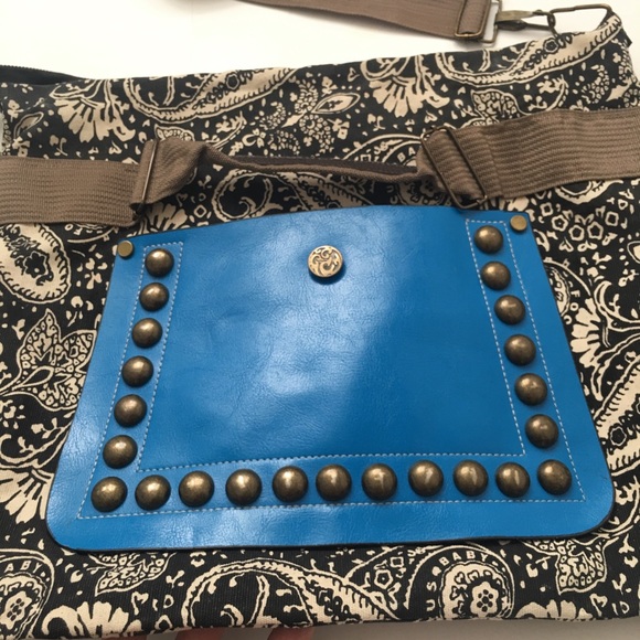 Focus Baby Vegan Leather & Canvas Hobo bag NWOT - Picture 3 of 16